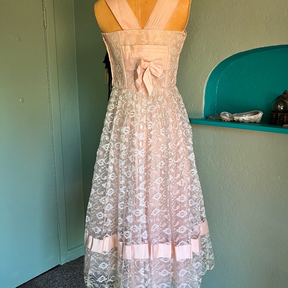 Vintage 1950s Tulle Lace Prom Dress / Vintage Formal Dress - Picture 4 of 7